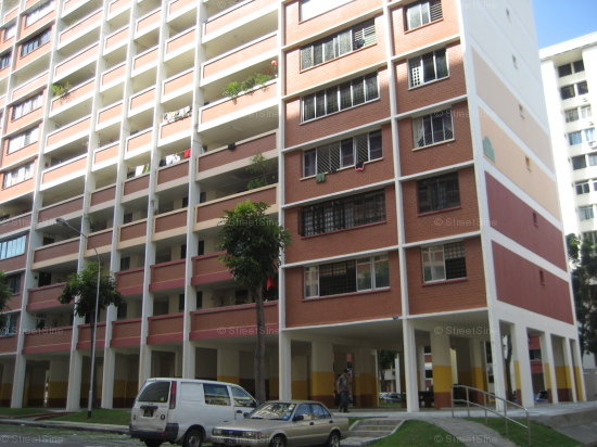 Serangoon Avenue 3 thumbnail photo